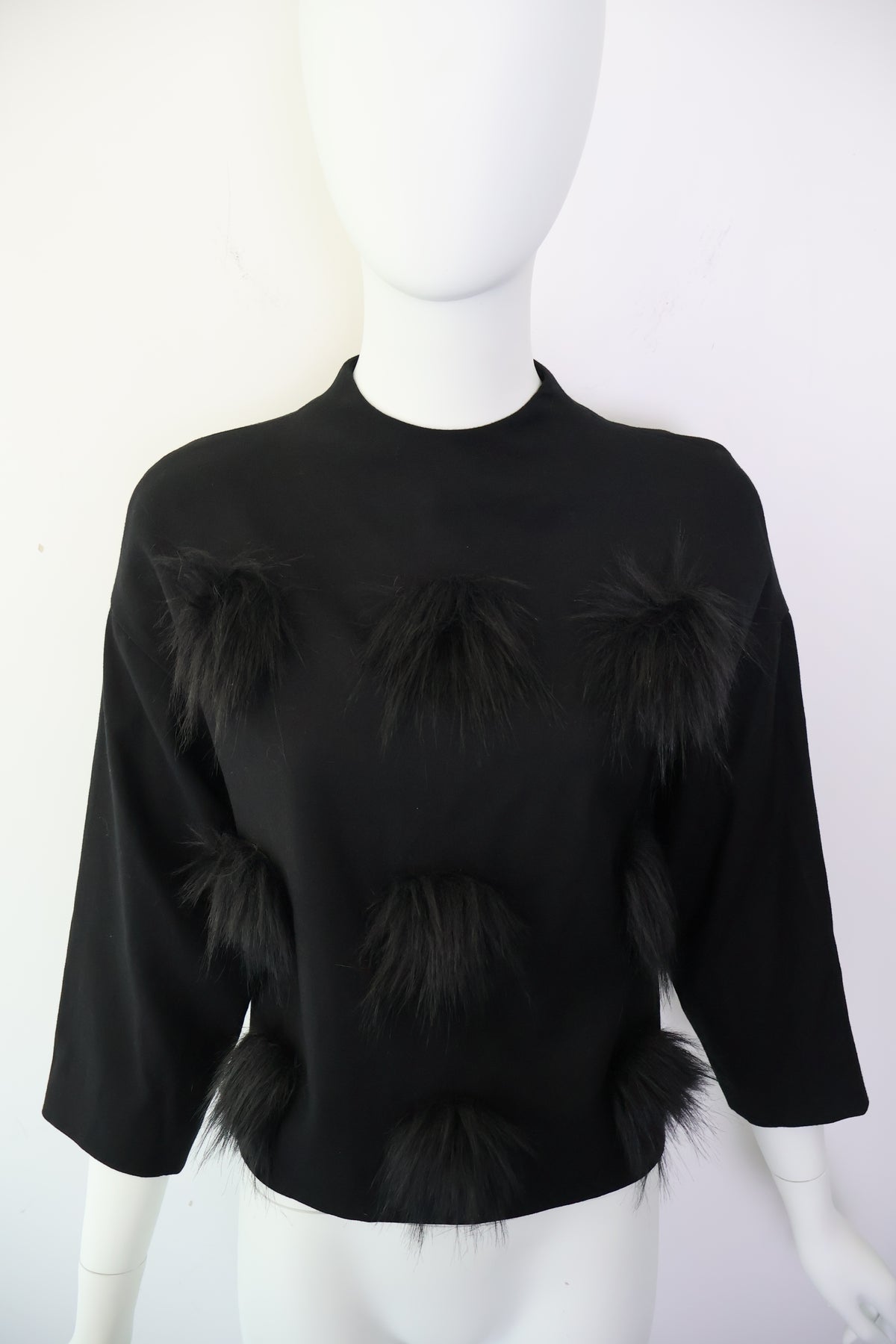 Japanese Label Pom Pom Top