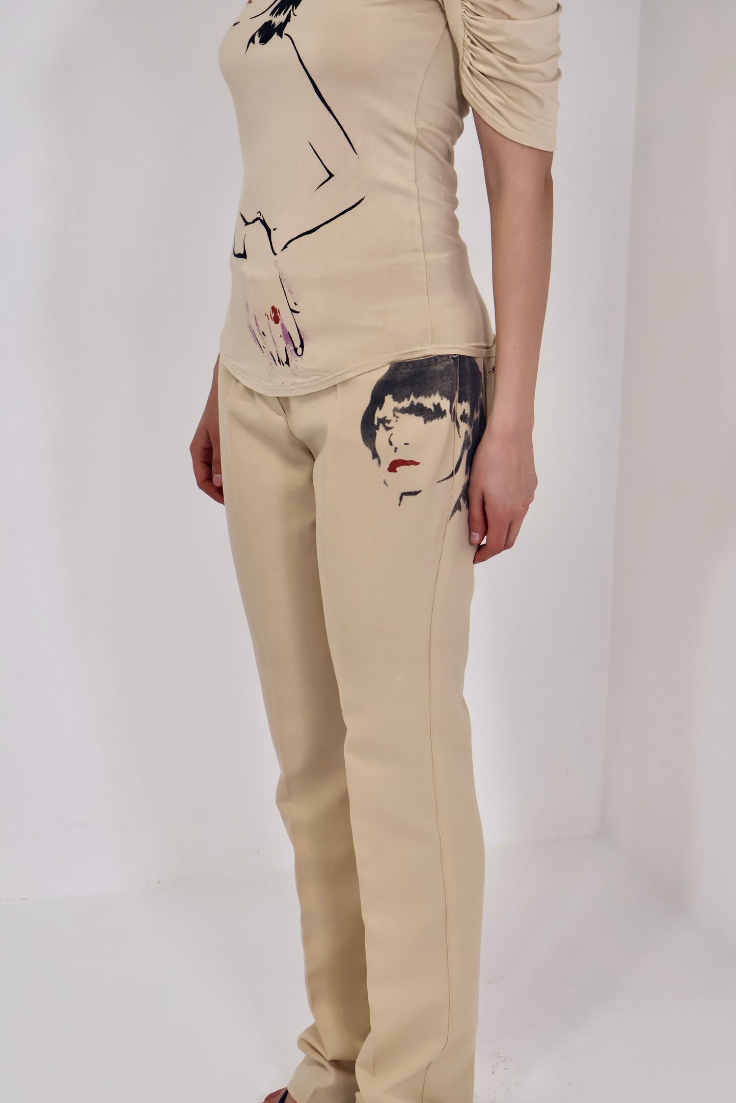FW01 Chloé Face Print Top